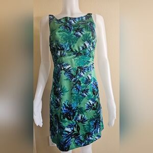 Banana Republic Women’s Green Floral Lined Sleeveless Dress. Dress